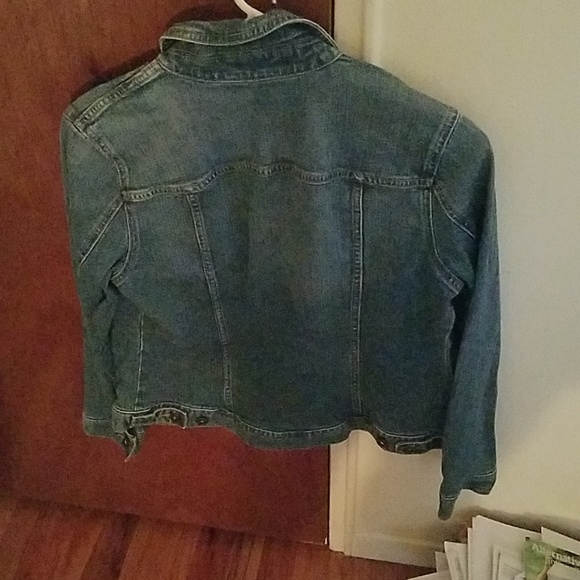 Jacket - Picture 3 of 3